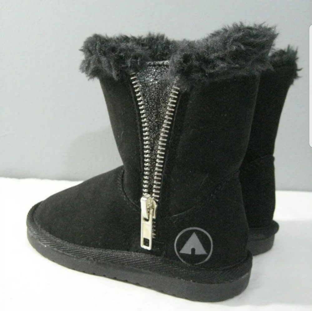 New Junior Girls Airwalk Black Boots